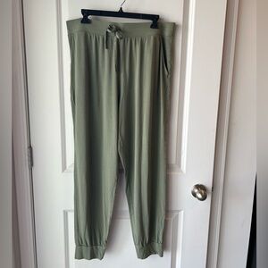Victoria's Secret Olive Green Lounge Joggers. XL